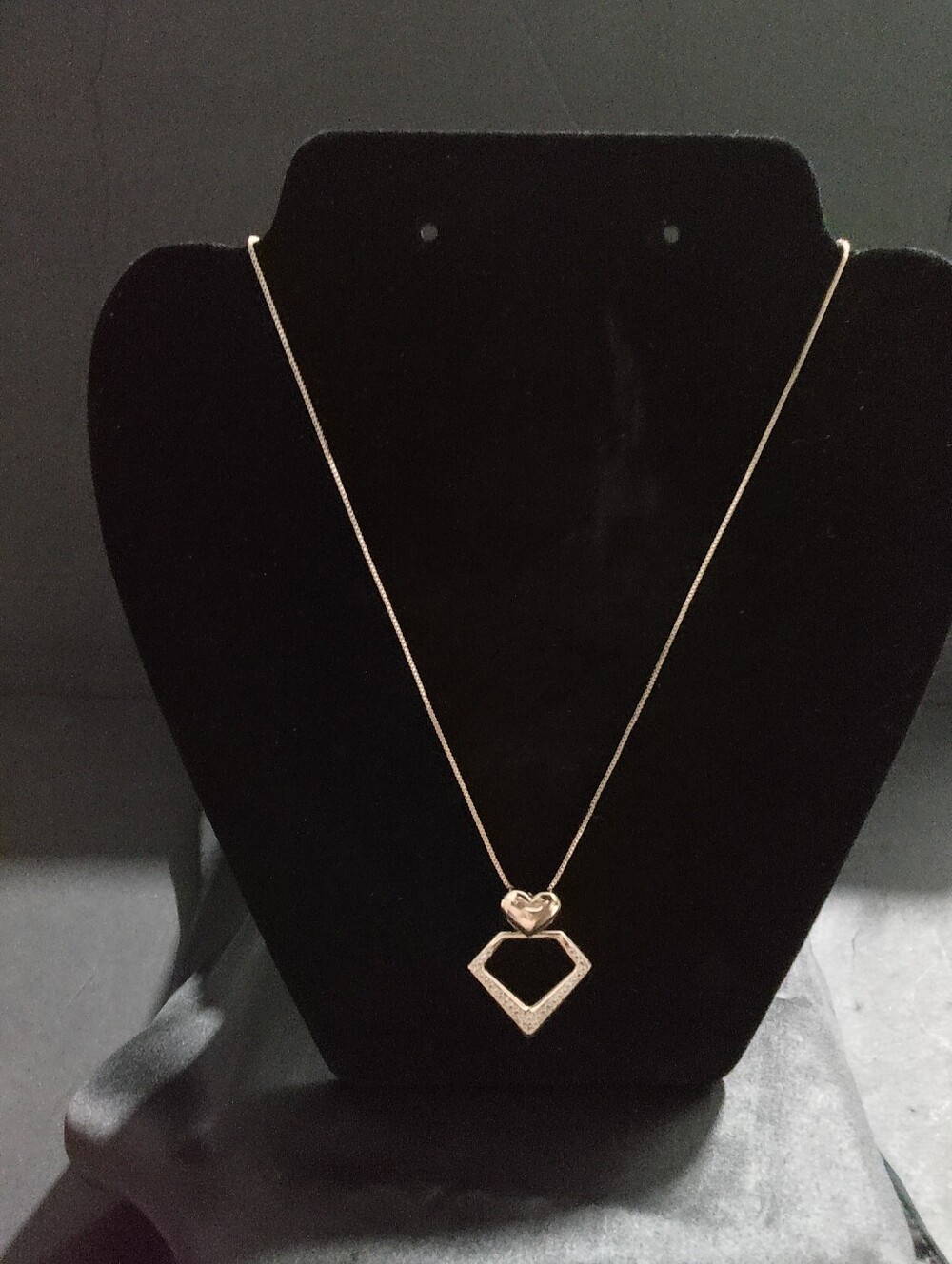 Gold Filled Stone Pendant Necklace 17-19"